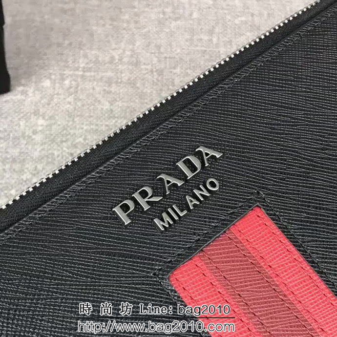 PRADA普拉達 官網同步 專櫃最新款 頂級原單十字紋牛皮 男士手包 2VF056 DD1900